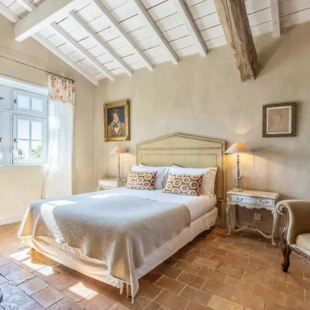 De 5 Chambres Avec Piscine Privee Jardin Clos Et Wifi A A 9 Km De La Plage Villa